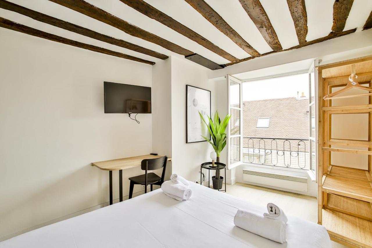New&Renovated Cosy Flat In The Marais !!! 4Pers Apartment Paris Bagian luar foto